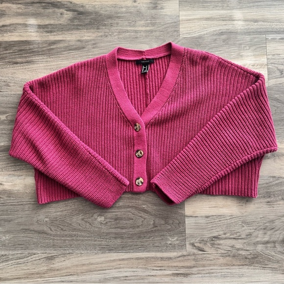 Forever 21 Sweaters - Forever 21 | Cropped Knit Cardigan